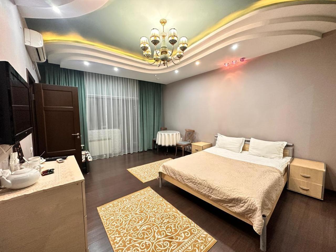 Altyn Aparthotel Αστάνα Εξωτερικό φωτογραφία